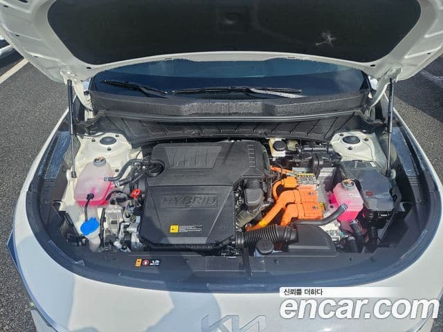 Kia Niro 2024 — ფოტო 8/20