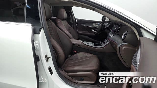 Mercedes-Benz CLS-Class 2021 — Şəkil 9/20