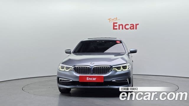 BMW 5 Series 2019 — Фото 3/20