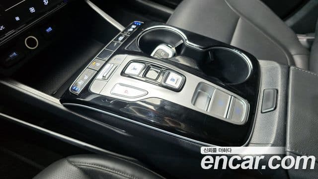 Hyundai The New Tucson 2022 — ფოტო 9/20