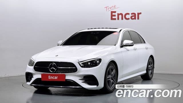Mercedes-Benz E-Class 2022 — ფოტო 2/20