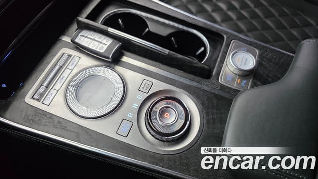 Genesis GV80 2022 — Şəkil 9/20