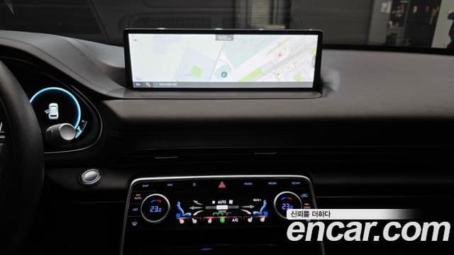 Genesis GV80 2022 — Şəkil 17/20