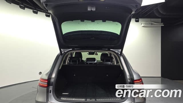 Genesis GV70 2022 — ფოტო 20/20