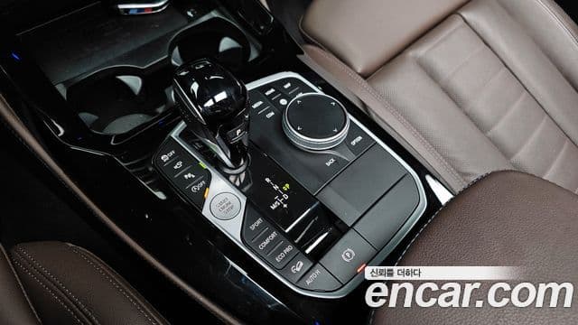 BMW X4 2025 — Фото 9/20