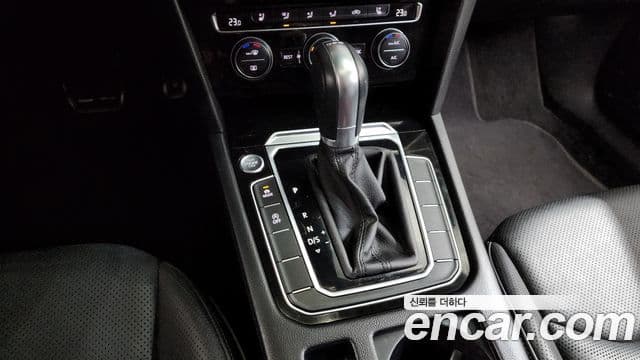 Volkswagen Arteon 2019 — ფოტო 9/20