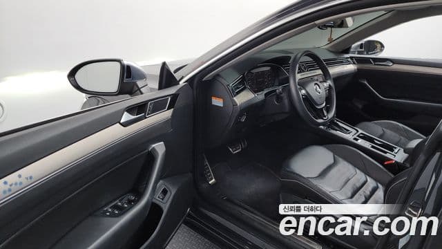 Volkswagen Arteon 2019 — ფოტო 10/20
