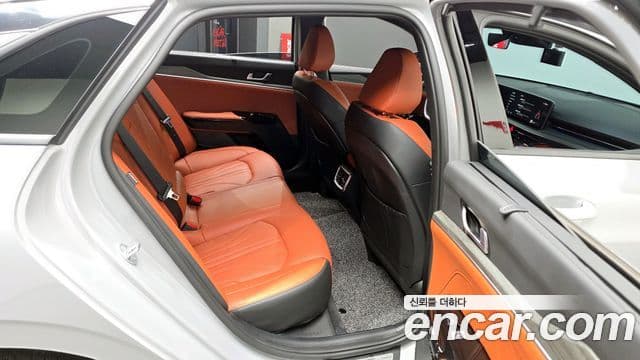 Kia K5 2024 — ფოტო 12/20