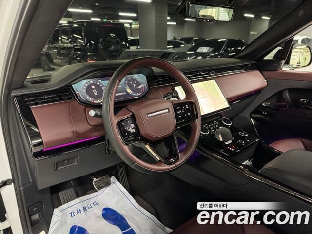 Land Rover Range Rover Sport 2023 — фото 3 из 18
