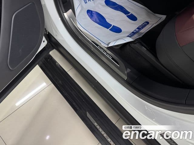 Land Rover Range Rover Sport 2023 — фото 15 из 18
