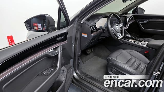 Volkswagen Touareg 2020 — ფოტო 3/20