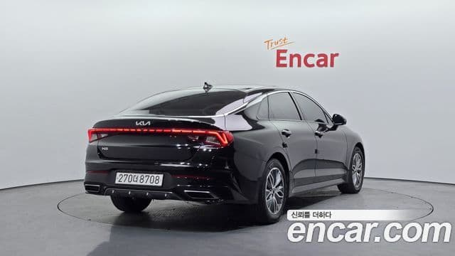 Kia K5 2022 — ფოტო 2/20