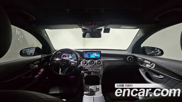 Mercedes-Benz GLC-Class 2023 — ფოტო 17/20