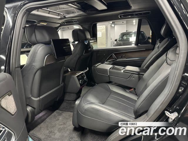 Land Rover Range Rover 2023 — Şəkil 6/17