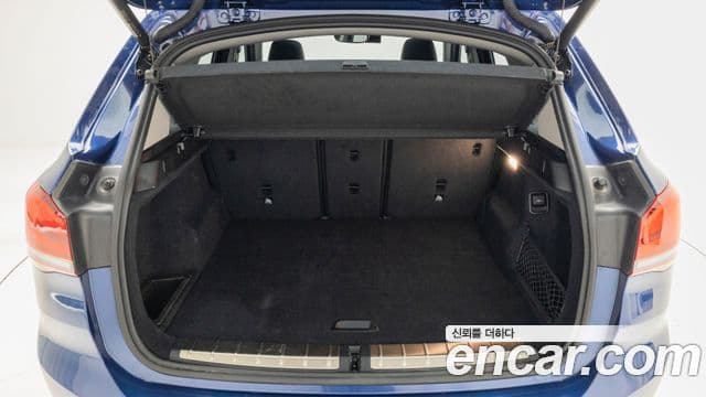 BMW X1 2021 — Şəkil 16/19