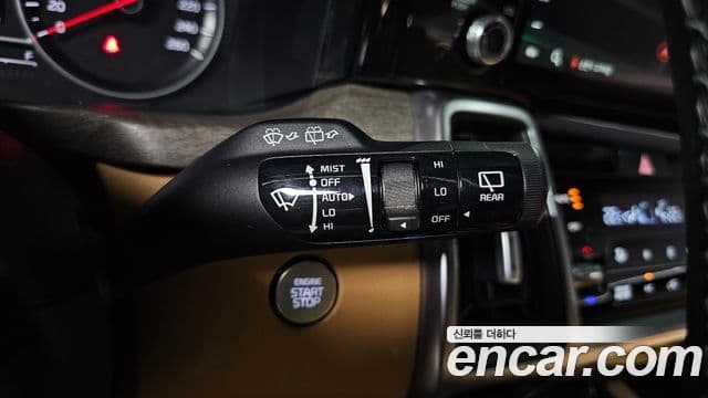 Kia Sorento 2021 — Şəkil 13/20