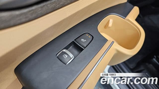 Kia Sorento 2021 — Şəkil 18/20