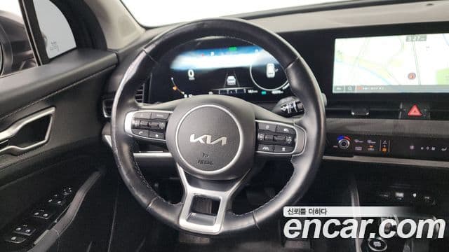 Kia Sportage 2021 — ფოტო 13/20