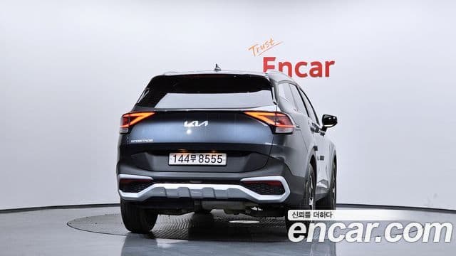 Kia Sportage 2021 — ფოტო 4/20