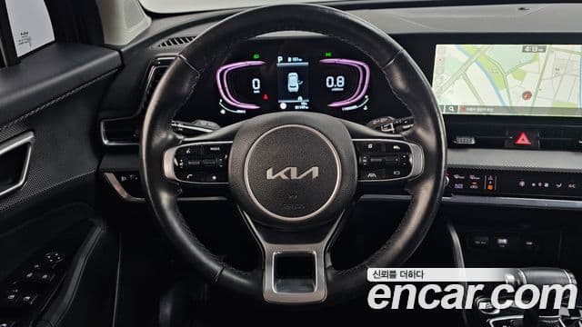 Kia Sportage 2021 — ფოტო 13/20