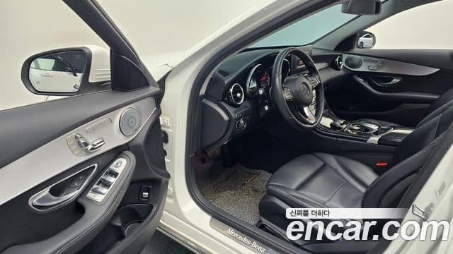 Mercedes-Benz C-Class 2018 — Şəkil 6/20
