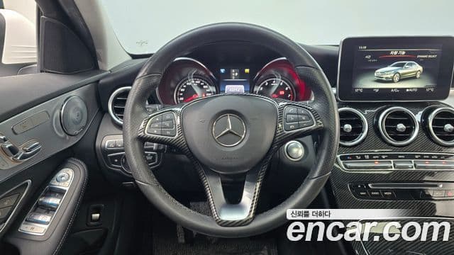 Mercedes-Benz C-Class 2018 — Şəkil 7/20
