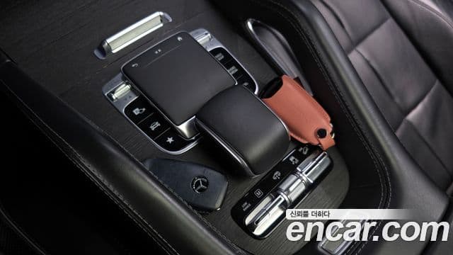 Mercedes-Benz GLS-Class 2021 — Фото 18/20
