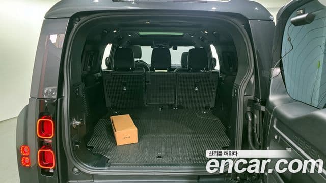 Land Rover Defender 2024 — ფოტო 20/20