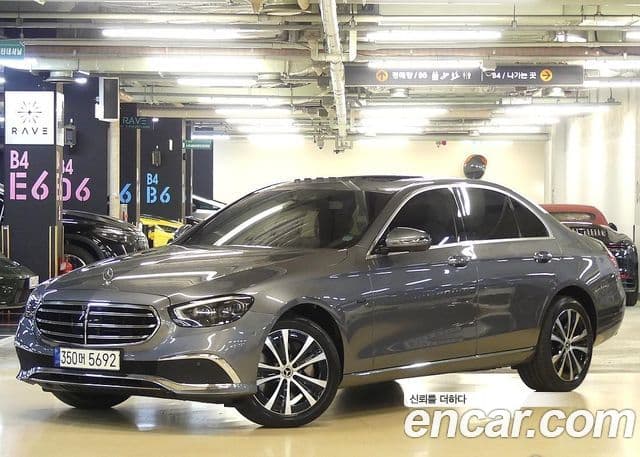 Mercedes-Benz E-Class 2021 — Şəkil 1/20