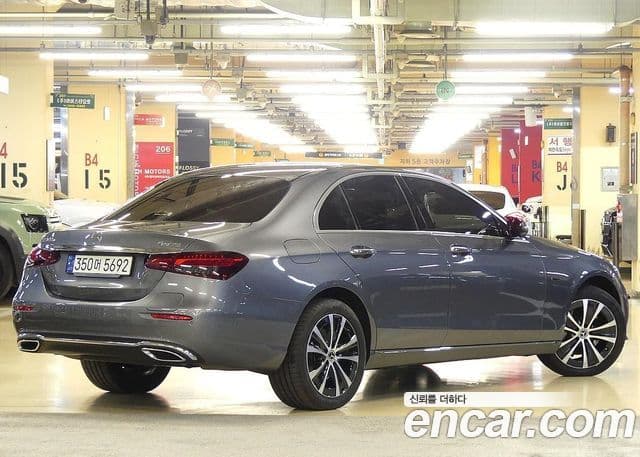 Mercedes-Benz E-Class 2021 — Şəkil 2/20