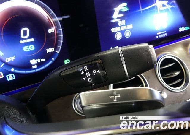 Mercedes-Benz E-Class 2021 — Şəkil 6/20