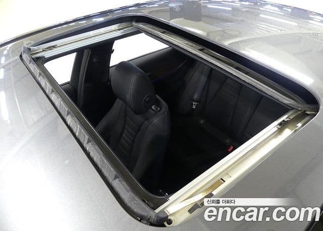 Mercedes-Benz E-Class 2021 — Şəkil 20/20