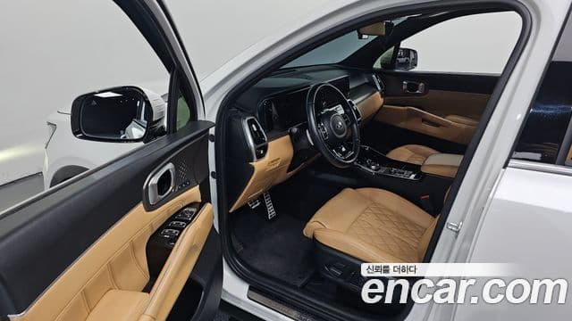 Kia Sorento 2021 — Фото 10/20