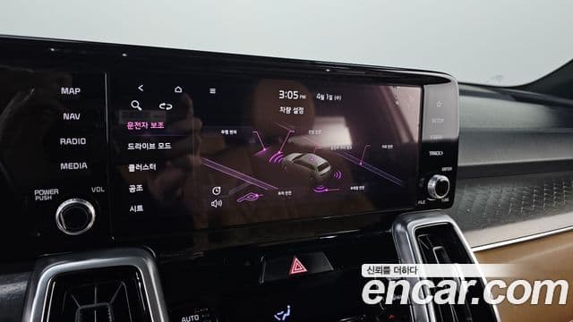 Kia Sorento 2021 — Фото 18/20
