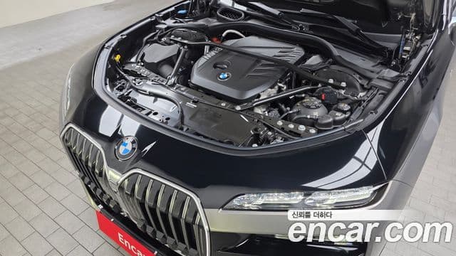 BMW 7 Series 2025 — Şəkil 6/20