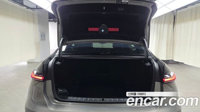 BMW 7 Series 2025 — Şəkil 20/20