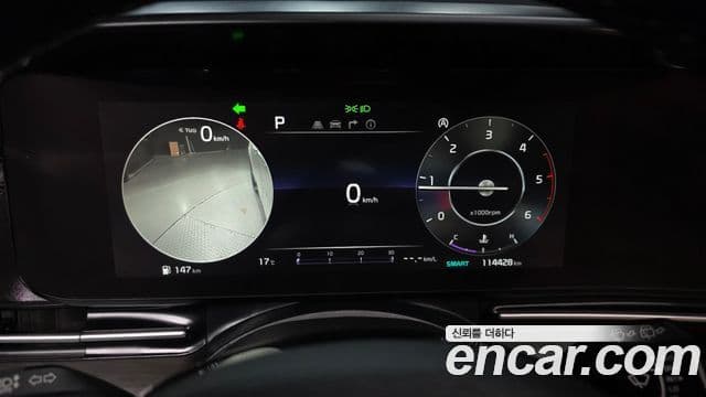Kia Carnival 2020 — ფოტო 7/20