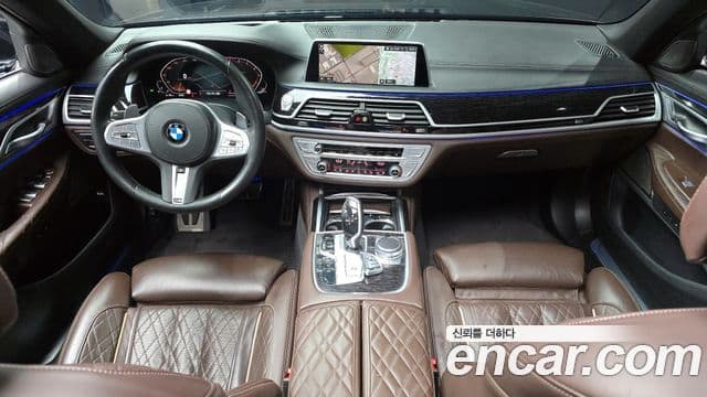 BMW 7 Series 2020 — Фото 7/20