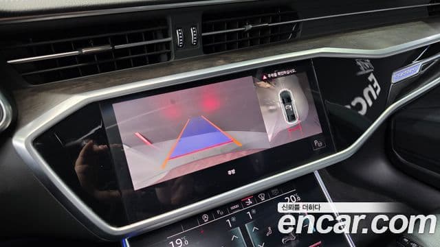 Audi A7 2021 — Photo 9/20