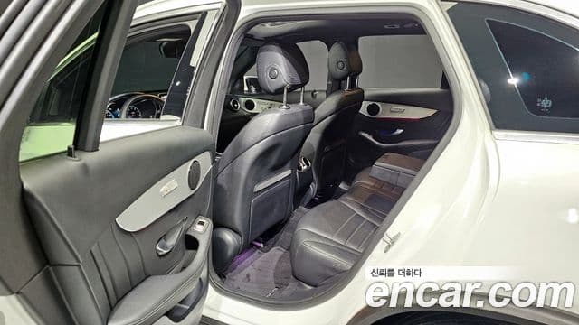 Mercedes-Benz GLC-Class 2020 — Şəkil 11/20