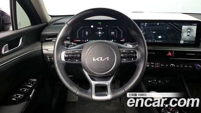 Kia K5 2024 — Şəkil 13/20