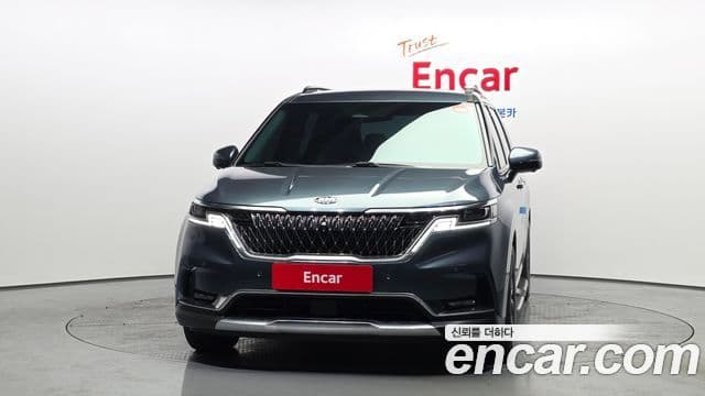 Kia Carnival 2021 — Фото 3/20