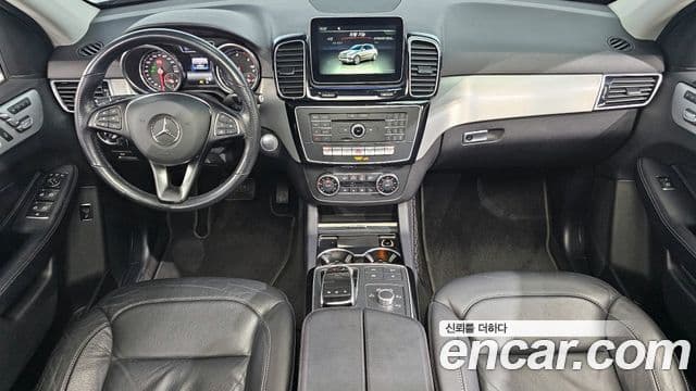Mercedes-Benz GLE-Class 2018 — ფოტო 7/20