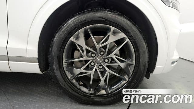Genesis GV70 2021 — Şəkil 5/20