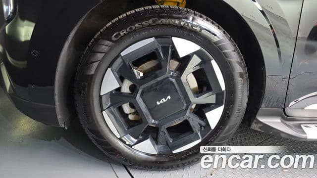 Kia Carnival 2024 — фото 5 из 20