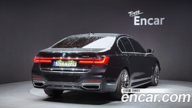 BMW 7 Series 2021 — ფოტო 2/20