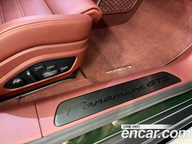 Porsche Panamera 2025 — ფოტო 6/20