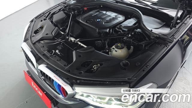 BMW 5 Series 2018 — фото 6 из 20