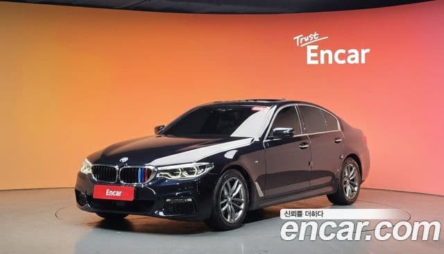 BMW 5 Series 2018 — ფოტო 1/20