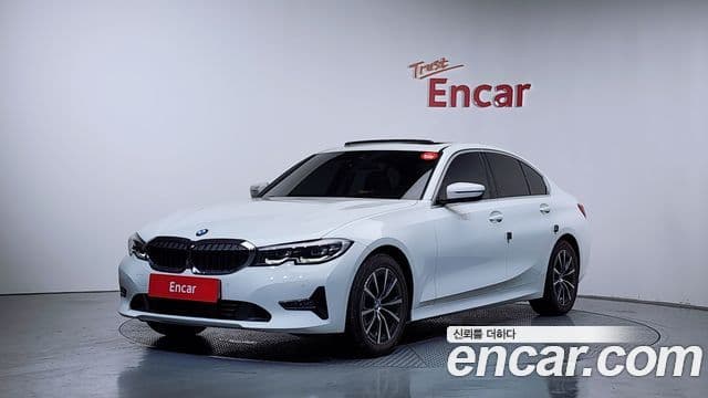 BMW 3 Series 2019 — ფოტო 1/20